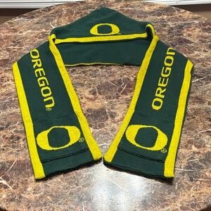 Oregon Green and Yellow Fan Scarf